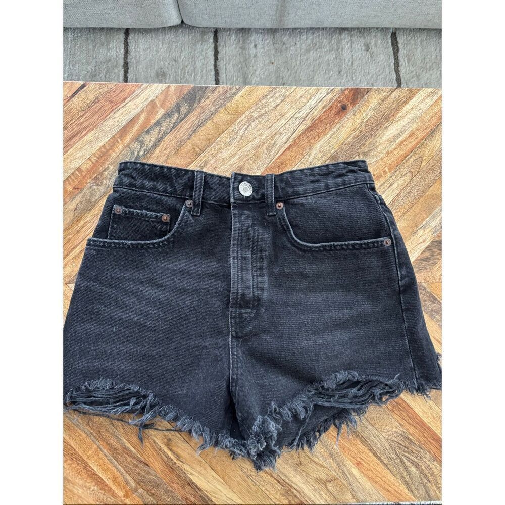 Zara Button fly High Rise Distressed Cut Off Black Shorts Size 4